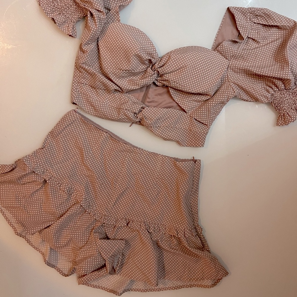 Two piece short set